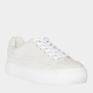 NEW Betsy Johnson Sidny Pearl Embellished Sneakers